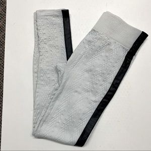 Cream Cable Knit Leggings Faux Leather Stripe Fleece Lined Cozy Warm Sz S